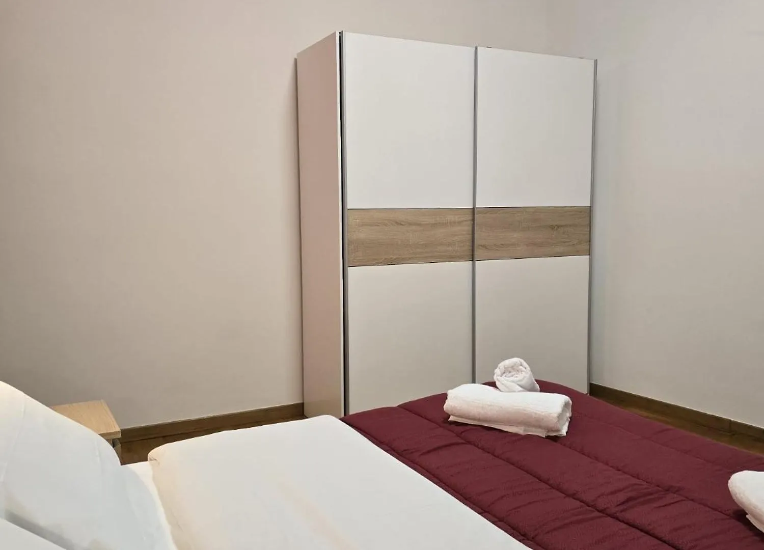 Guest house Mmm Home Train Station 3 Venice Italy